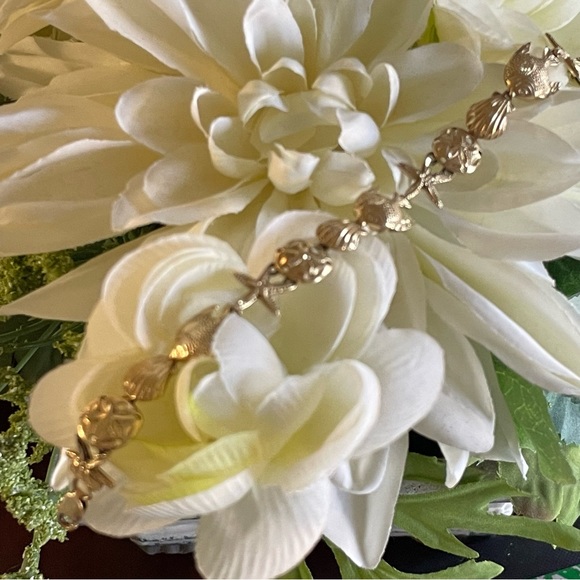 VINTAGE 14K YELLOW GOLD STARFISH, SHELL, AND SAND DOLLAR BRACELET 7” FINAL 🩷 - Picture 7 of 17